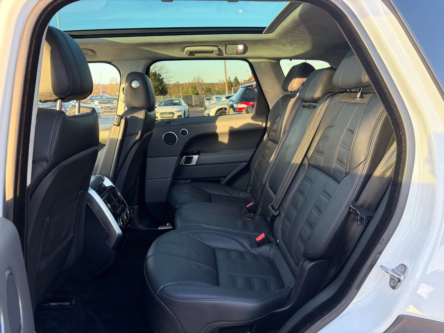 Used Land Rover Range Rover Sport 2015 for sale - 76829968: Photo 23