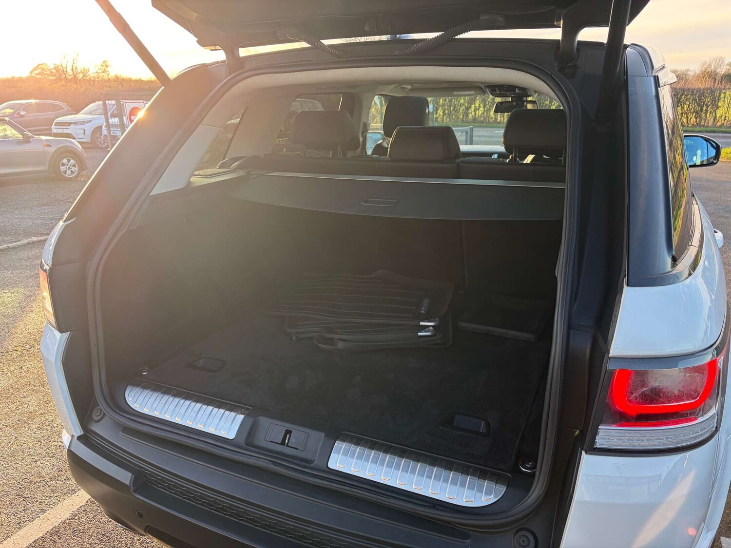 Used Land Rover Range Rover Sport 2015 for sale - 76829968: Photo 27