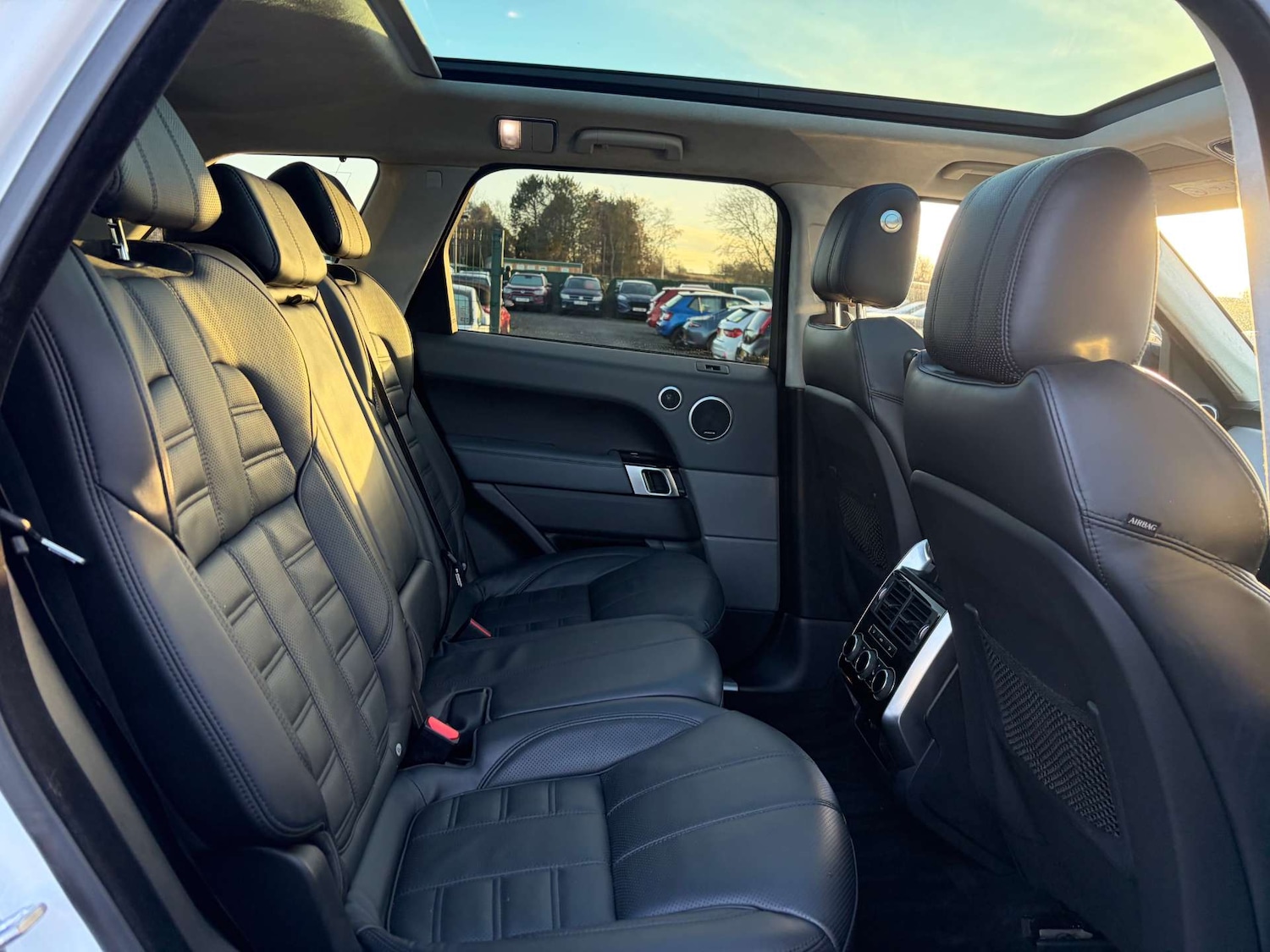 Used Land Rover Range Rover Sport 2015 for sale - 76829968: Photo 32