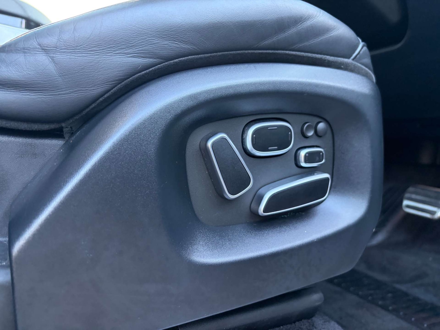 Used Land Rover Range Rover Sport 2015 for sale - 76829968: Photo 44