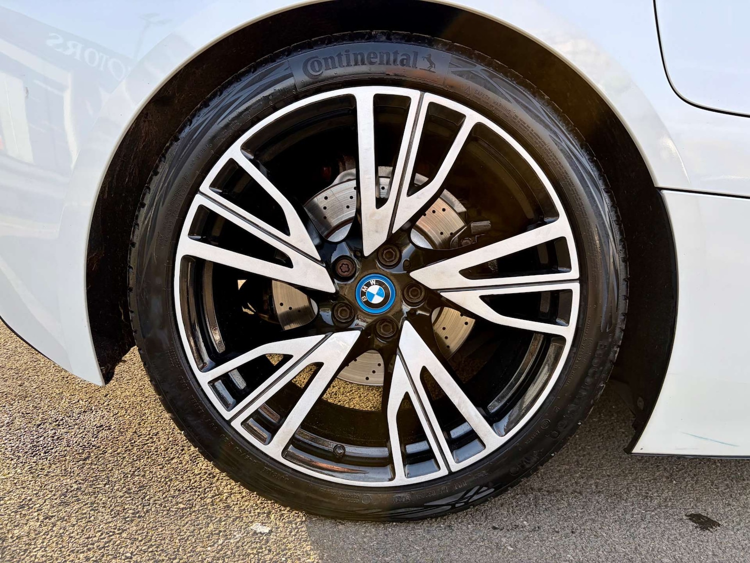 Used BMW i8 2017 for sale - 77845657: Photo 10