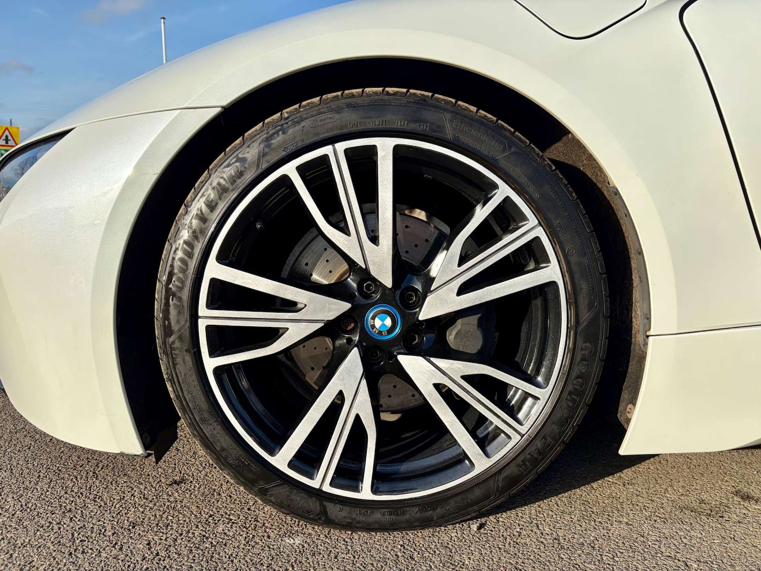 Used BMW i8 2017 for sale - 77845657: Photo 11