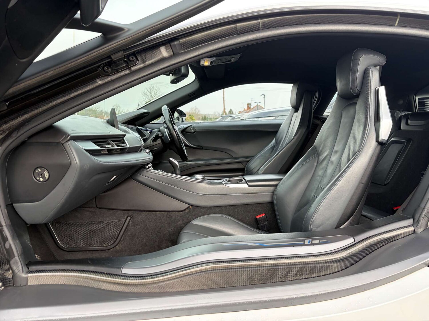 Used BMW i8 2017 for sale - 77845657: Photo 18