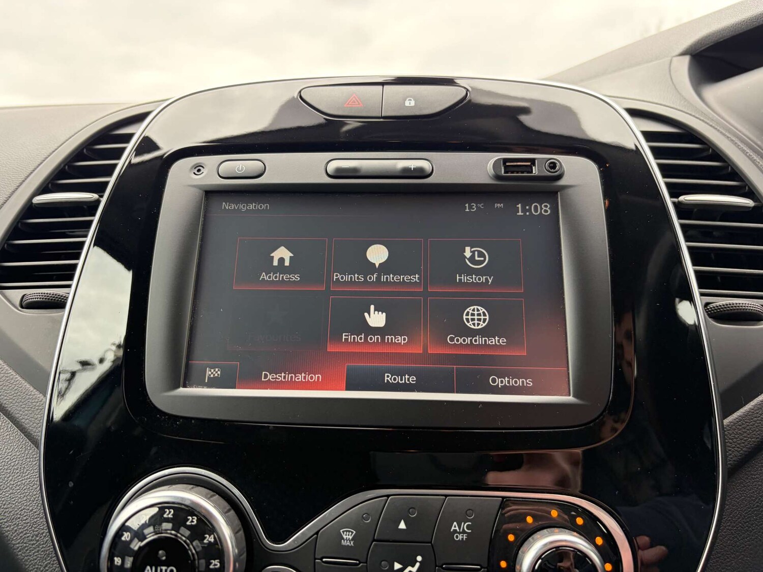 Used Renault Captur 2017 for sale - 78117650: Photo 55