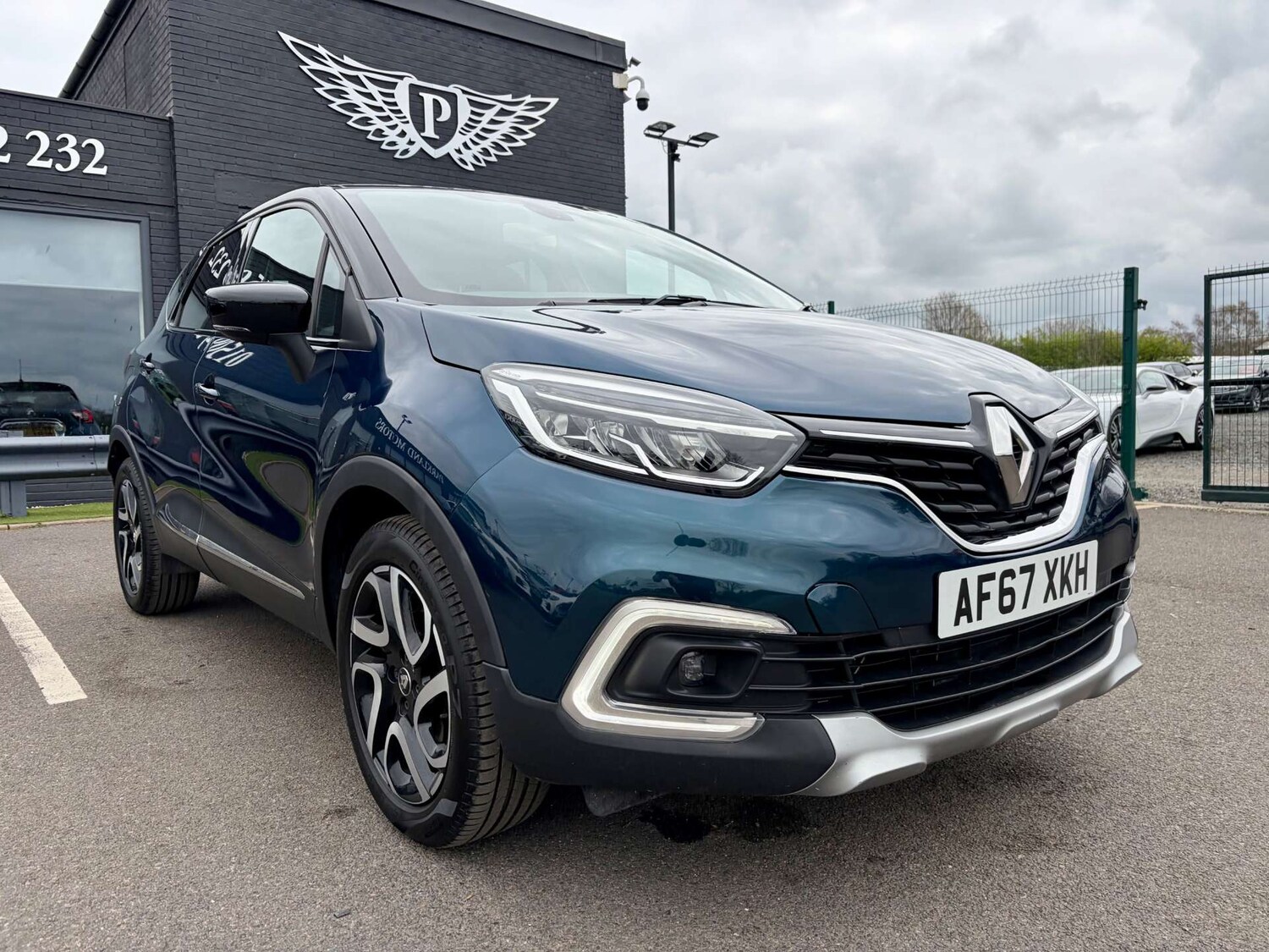Used Renault Captur 2017 for sale - 78117650: Photo 57