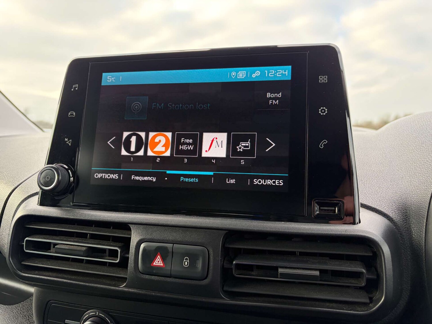 Used Citroen Berlingo 2020 for sale - 77449553: Photo 43