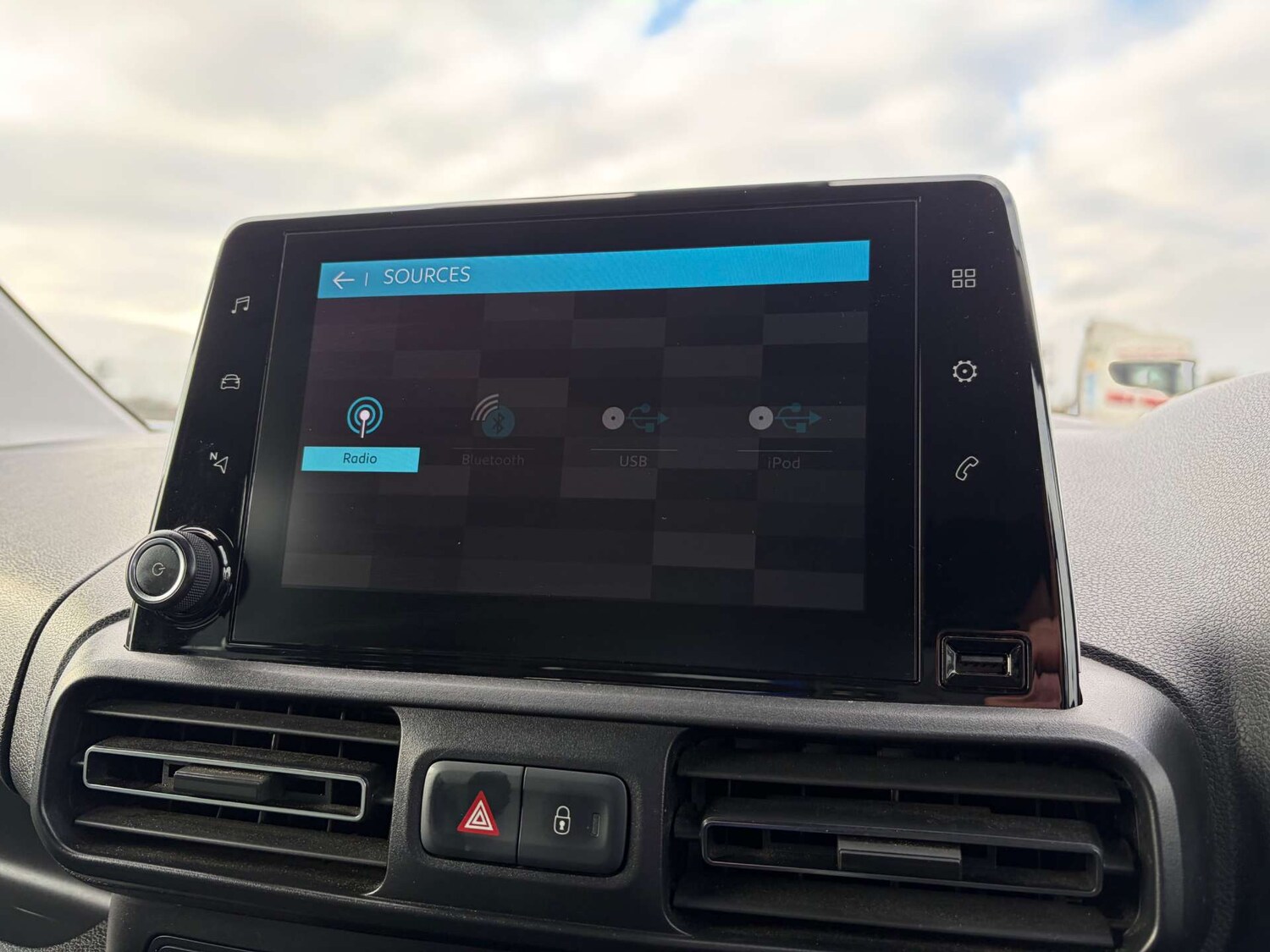 Used Citroen Berlingo 2020 for sale - 77449553: Photo 44