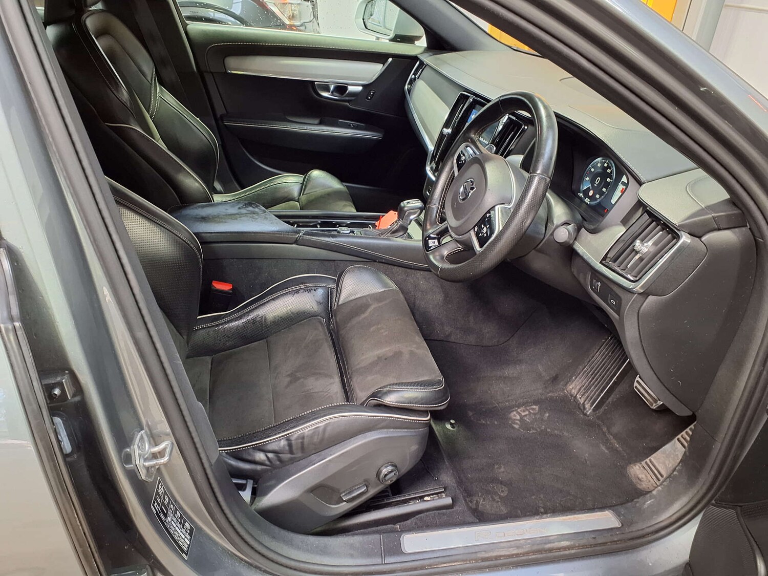 Used Volvo S90 2018 for sale - 78020630: Photo 13