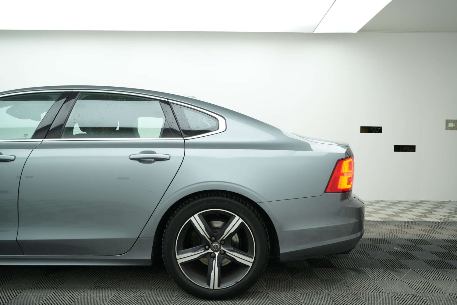 Used Volvo S90 2018 for sale - 78020630: Photo 7