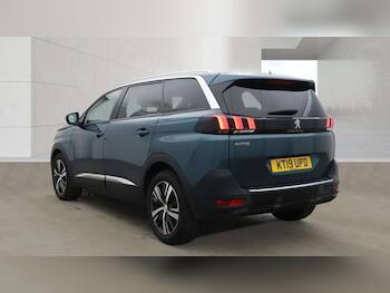 Used Peugeot 5008 2019 for sale - 79868453: Photo