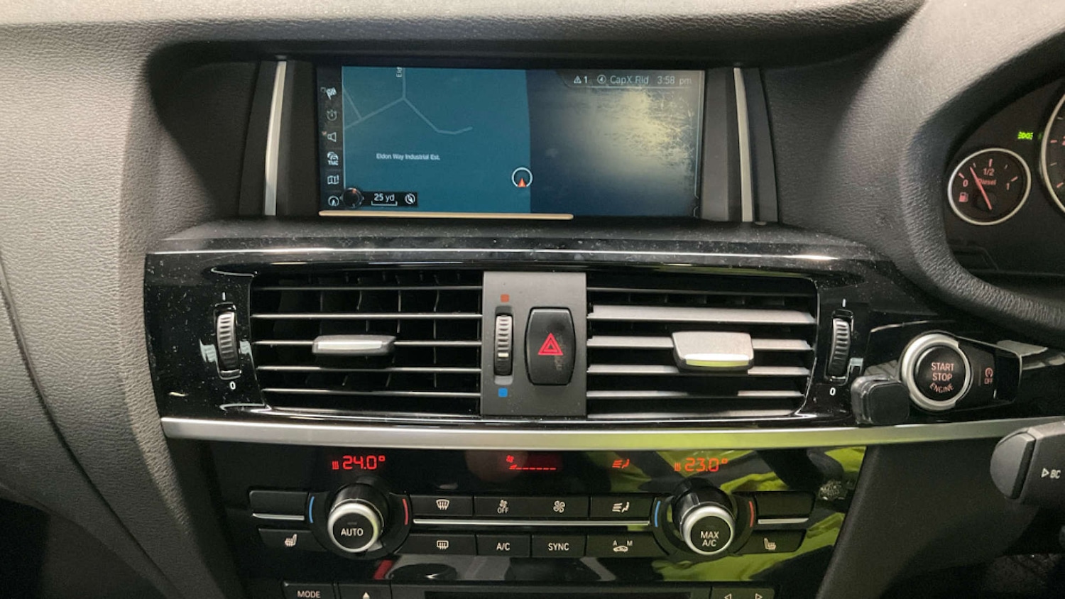 Used BMW X4 2017 for sale - 76602145: Photo 12