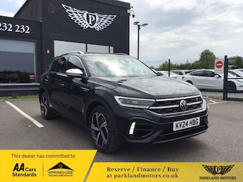 Used Volkswagen T-Roc 2024 for sale - 75725917: Photo