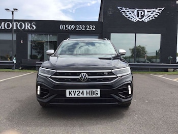 Used Volkswagen T-Roc 2024 for sale - 75725917: Photo