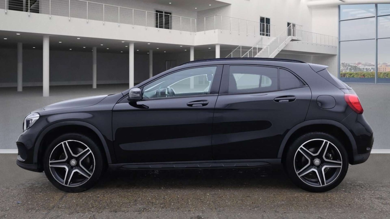 Used Mercedes-Benz GLA 2016 for sale - 76352647: Photo 7