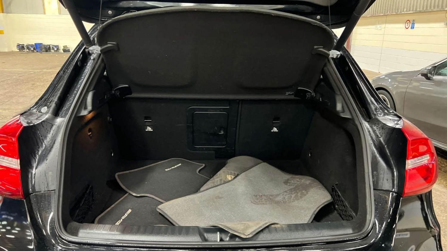 Used Mercedes-Benz GLA 2016 for sale - 76352647: Photo 8