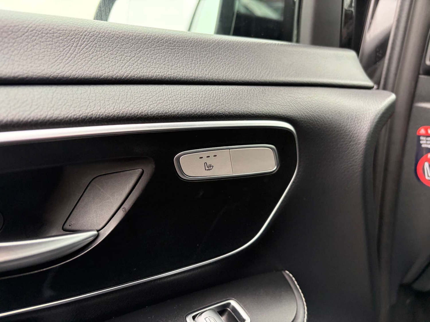 Used Mercedes-Benz V-Class 2021 for sale - 77288597: Photo 15