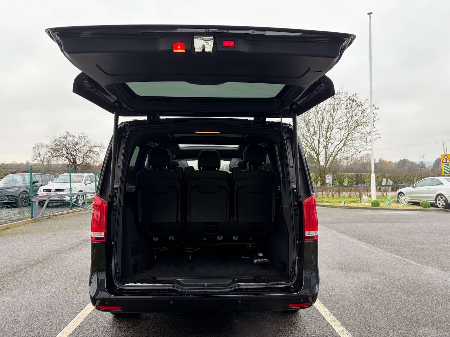 Used Mercedes-Benz V-Class 2021 for sale - 77288597: Photo 27