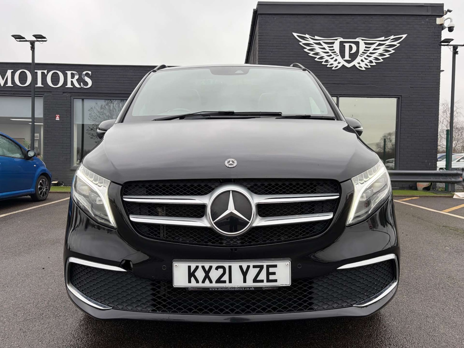 Used Mercedes-Benz V-Class 2021 for sale - 77288597: Photo 3