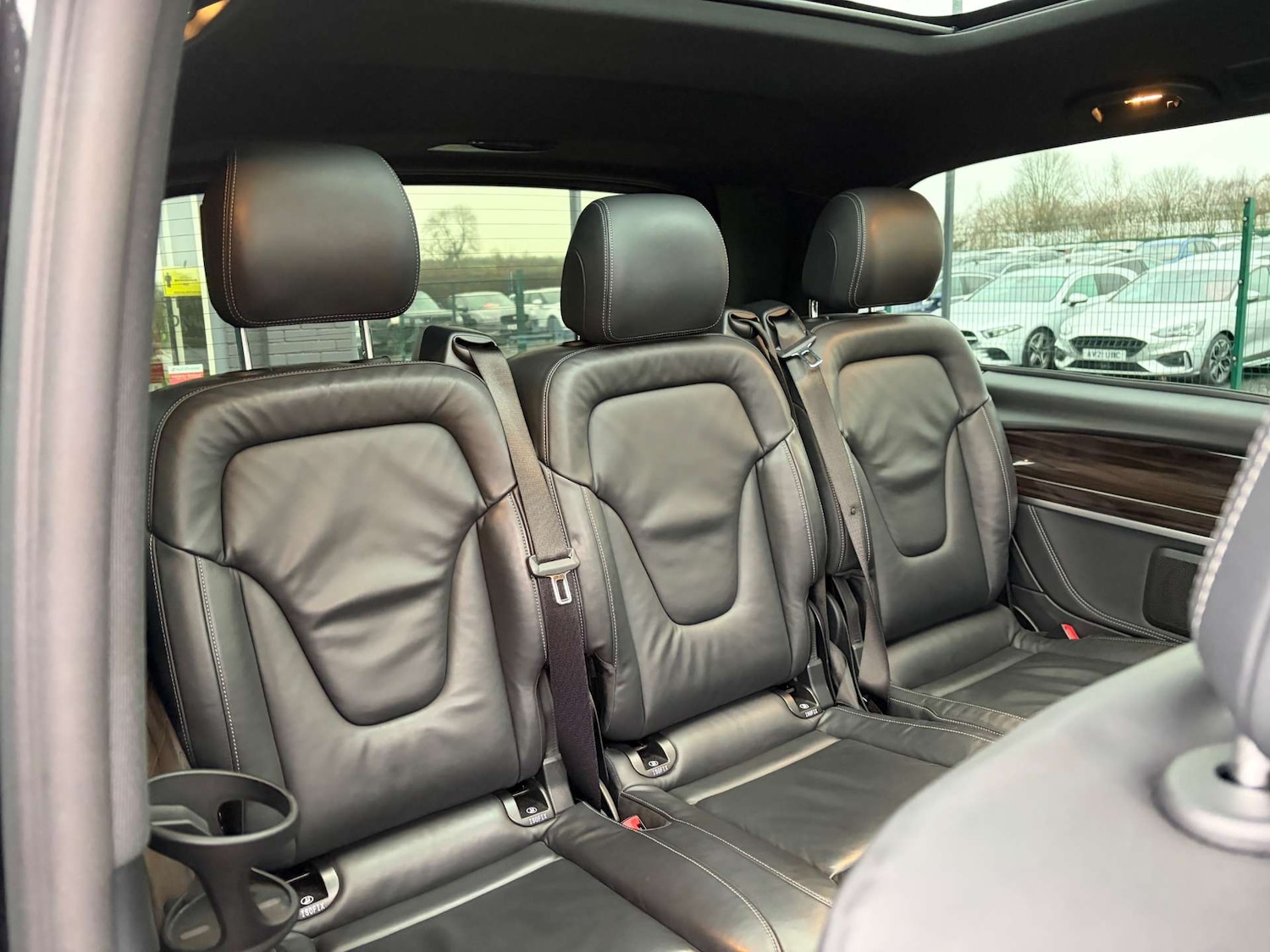 Used Mercedes-Benz V-Class 2021 for sale - 77288597: Photo 38