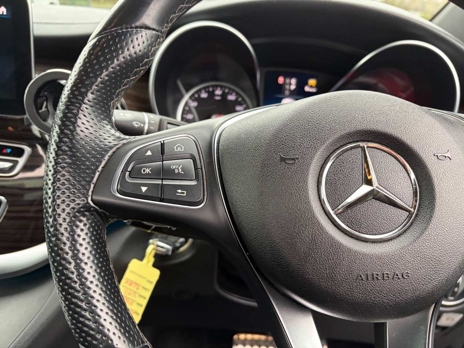 Used Mercedes-Benz V-Class 2021 for sale - 77288597: Photo 50