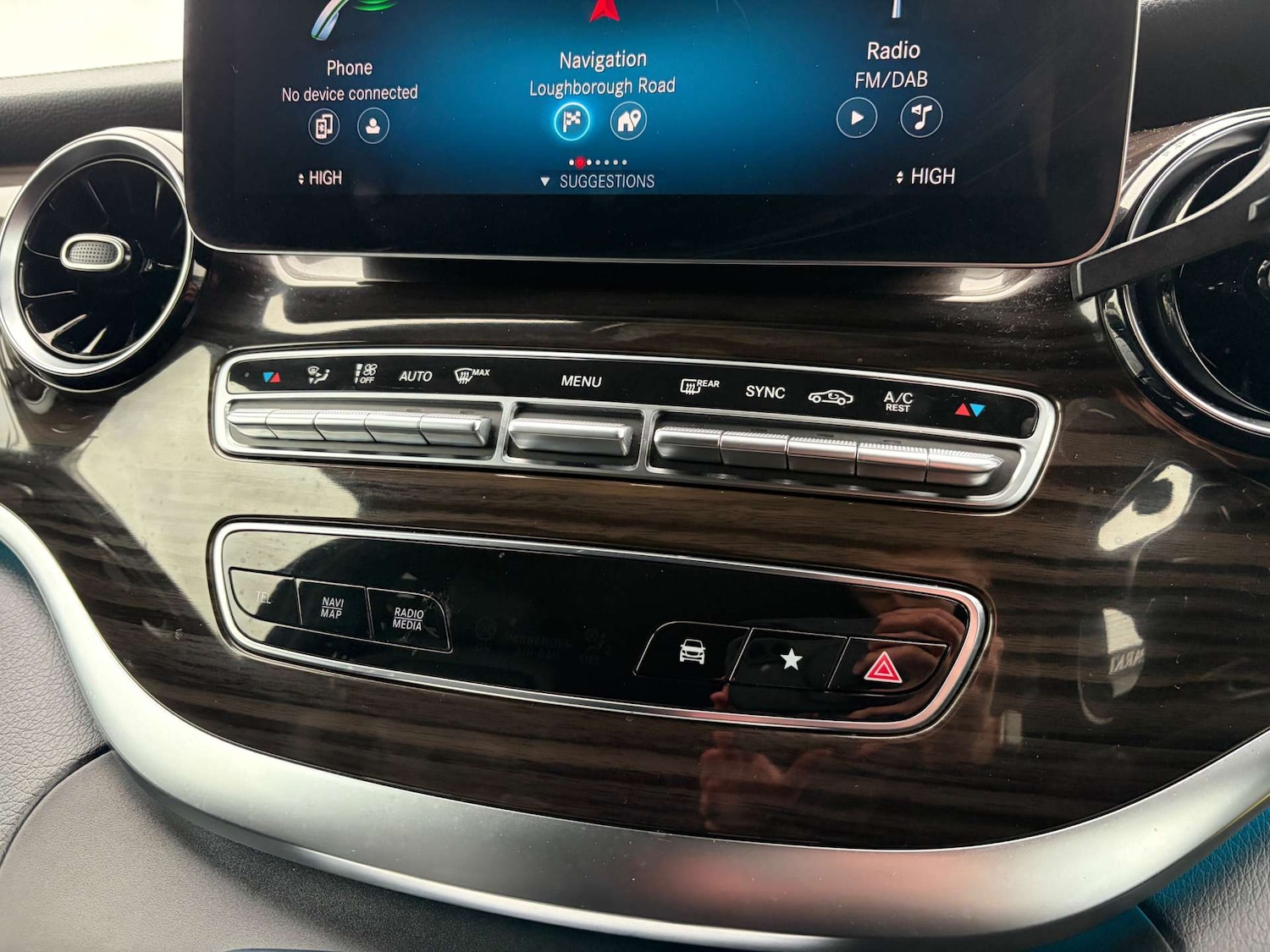 Used Mercedes-Benz V-Class 2021 for sale - 77288597: Photo 56