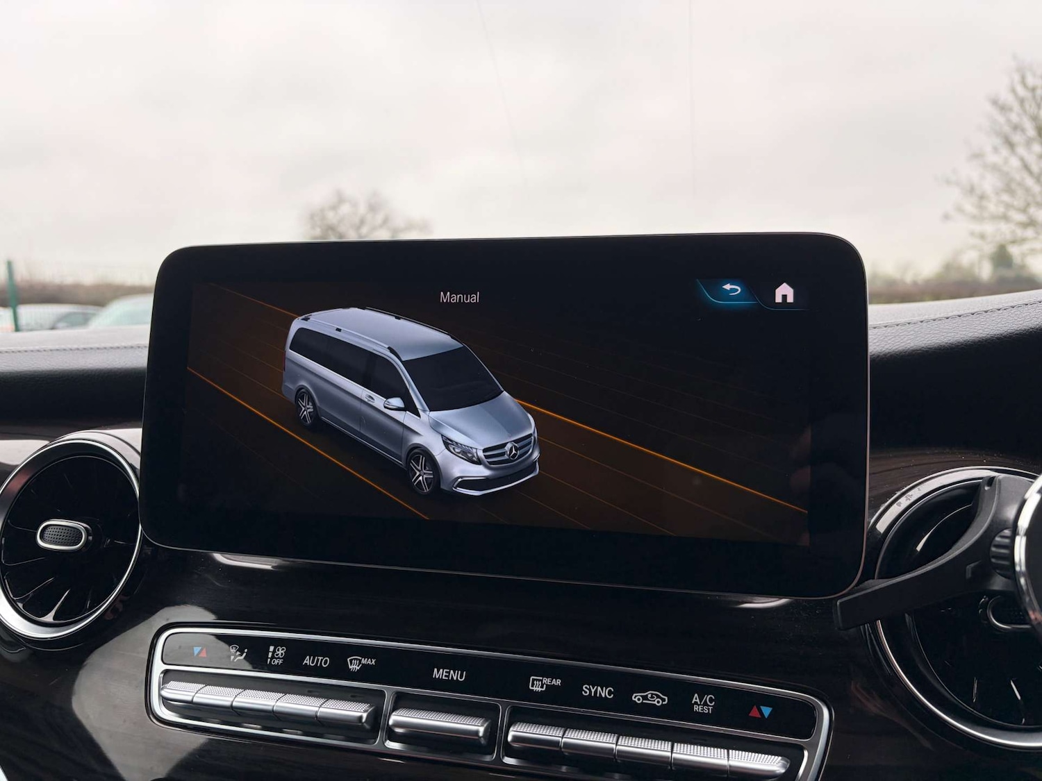 Used Mercedes-Benz V-Class 2021 for sale - 77288597: Photo 59