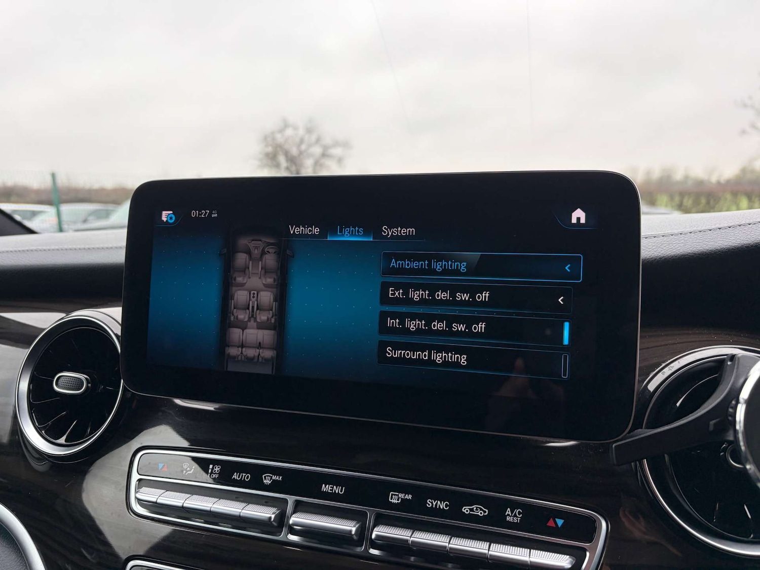 Used Mercedes-Benz V-Class 2021 for sale - 77288597: Photo 64