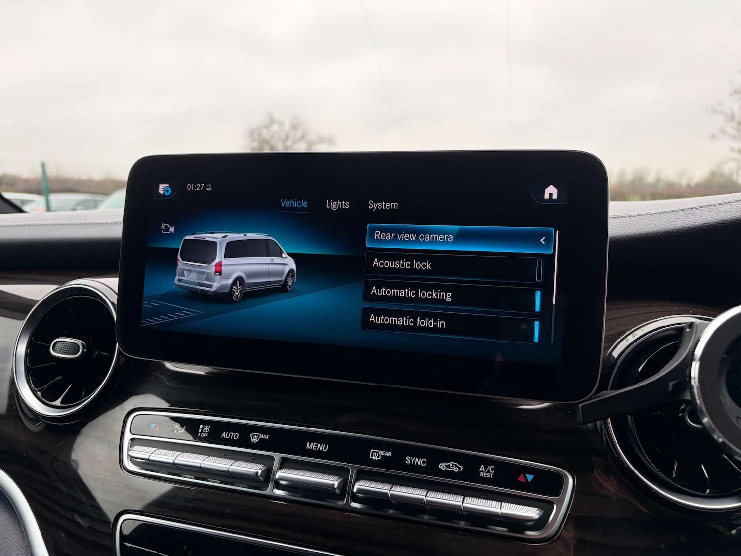 Used Mercedes-Benz V-Class 2021 for sale - 77288597: Photo 65