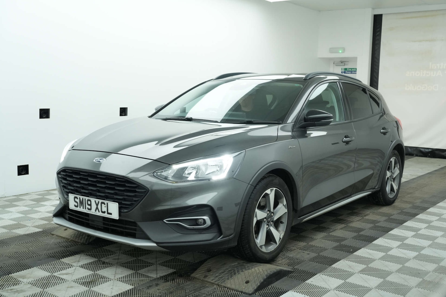 Used Ford Focus 2019 for sale - 78063303: Photo 3