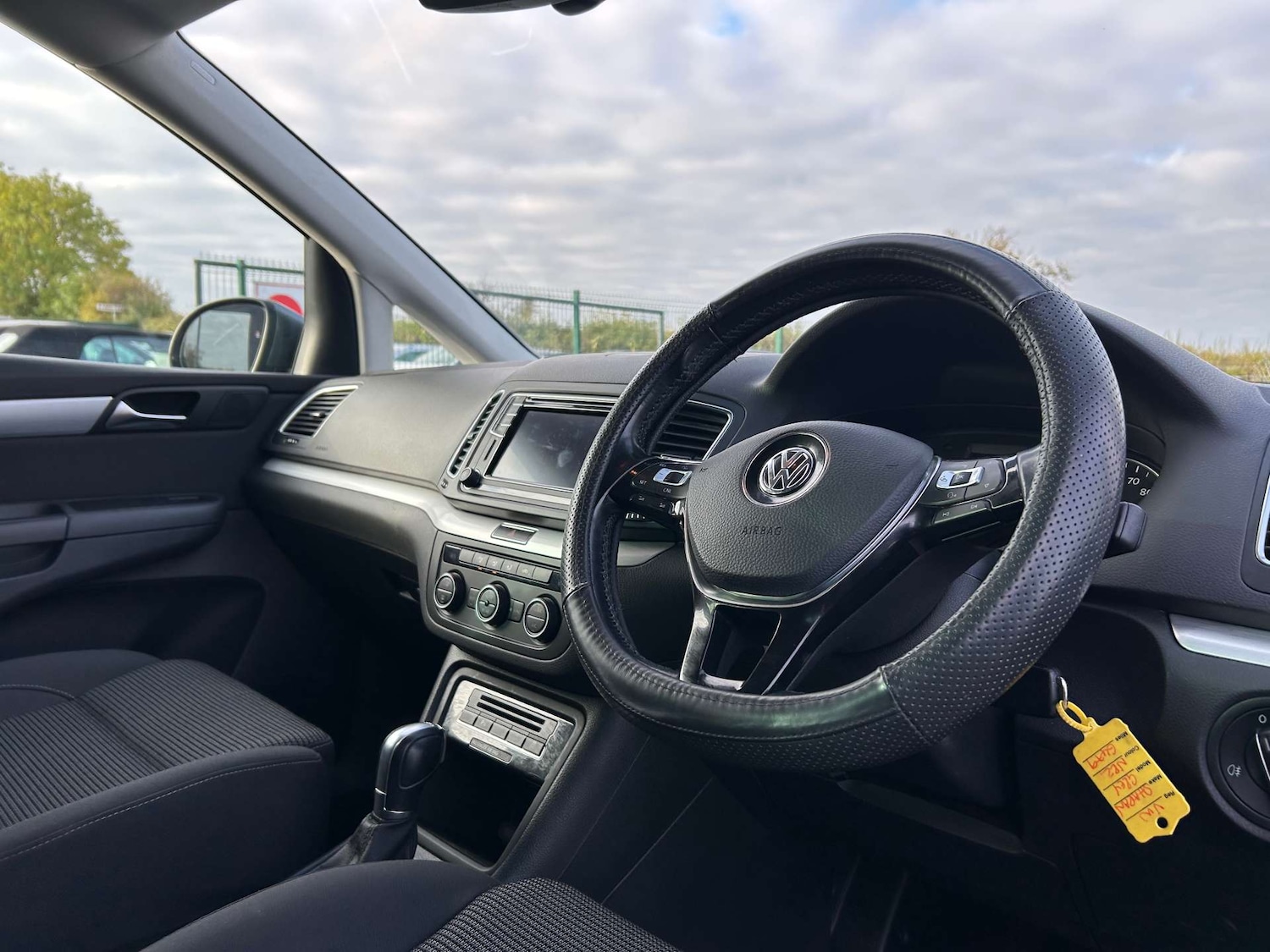 Used Volkswagen Sharan 2018 for sale - 76601731: Photo 14