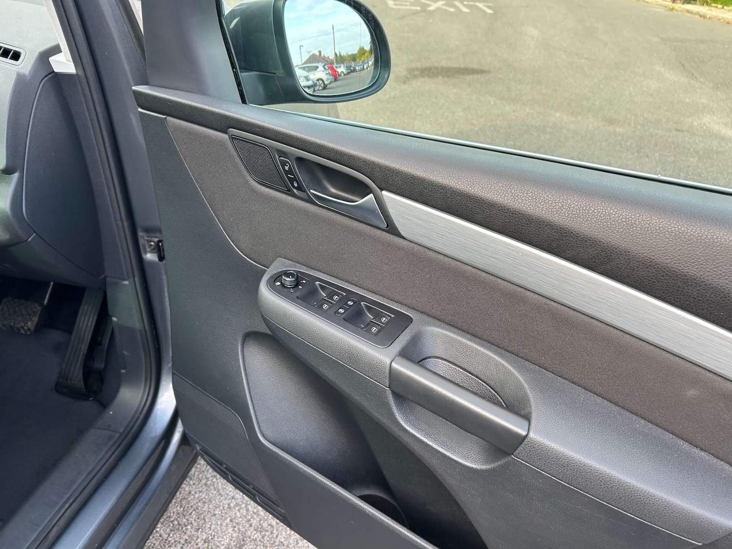 Used Volkswagen Sharan 2018 for sale - 76601731: Photo 42