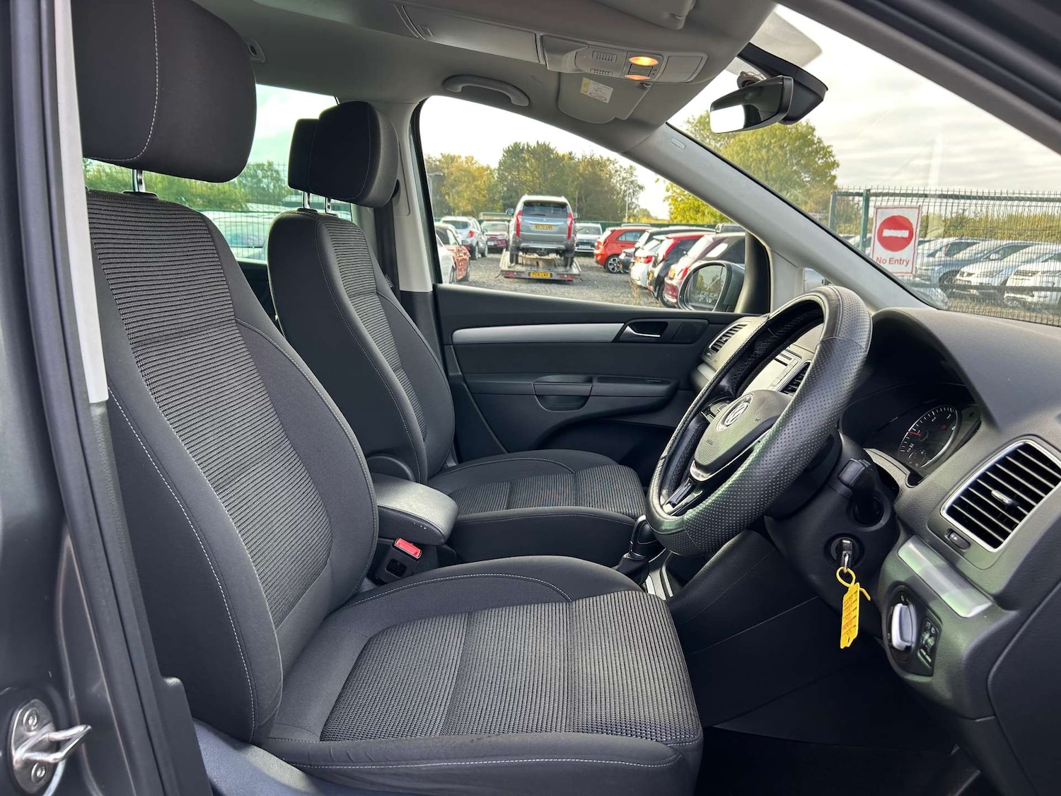 Used Volkswagen Sharan 2018 for sale - 76601731: Photo 46