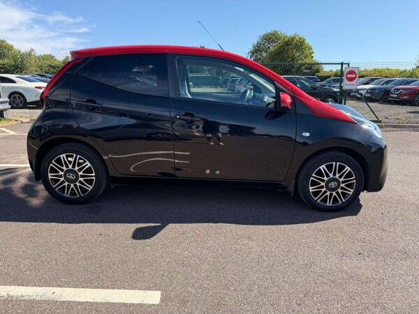 Used Toyota AYGO 2021 for sale - 75725904: Photo 11