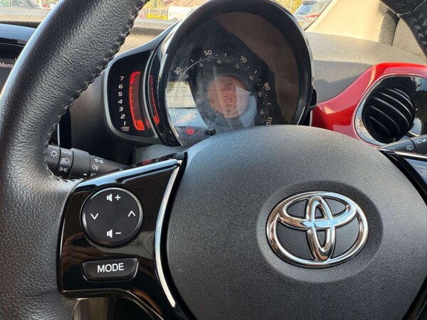 Used Toyota AYGO 2021 for sale - 75725904: Photo 33