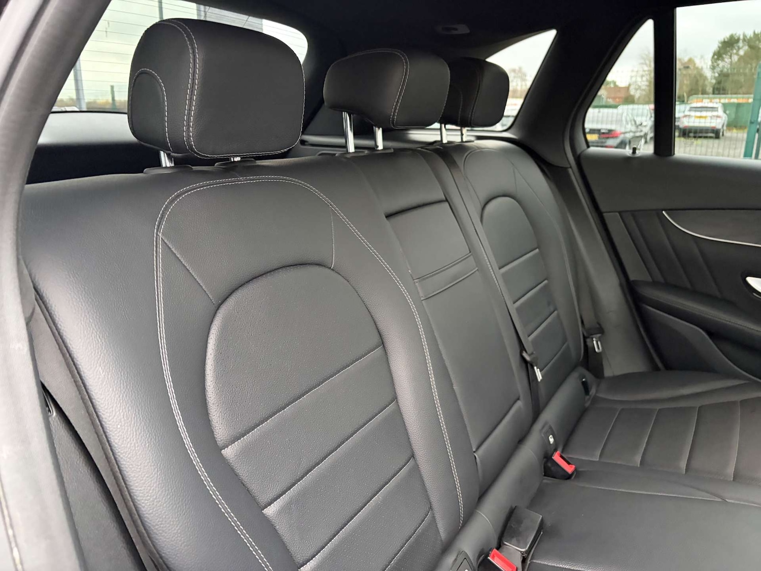 Used Mercedes-Benz GLC 2018 for sale - 76973912: Photo 34