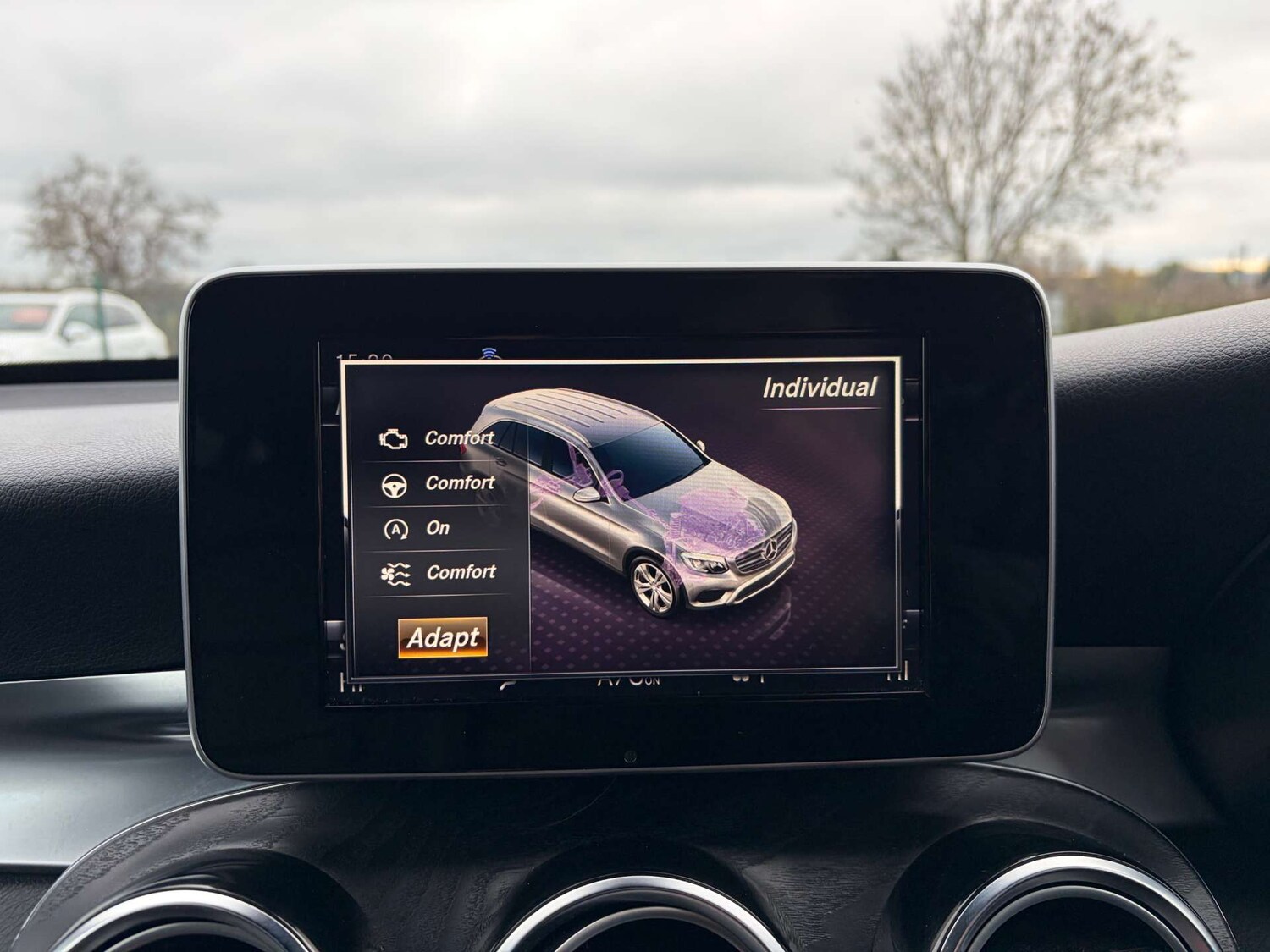 Used Mercedes-Benz GLC 2018 for sale - 76973912: Photo 63