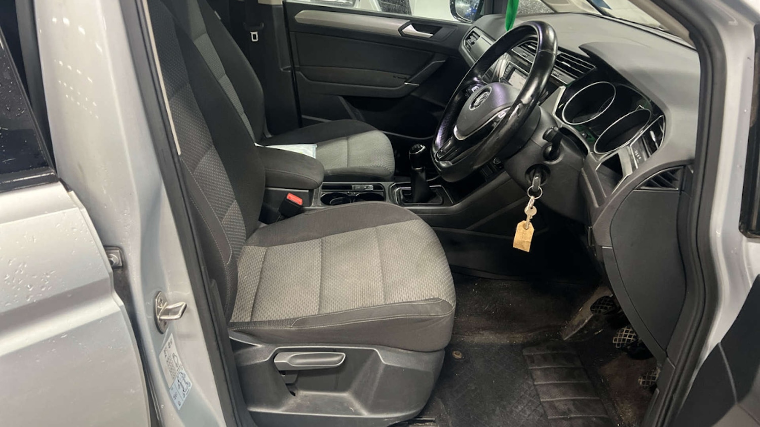 Used Volkswagen Touran 2016 for sale - 77613787: Photo 10