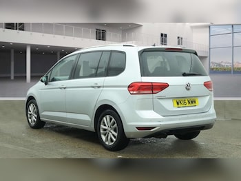 Used Volkswagen Touran 2016 for sale - 77613787: Photo