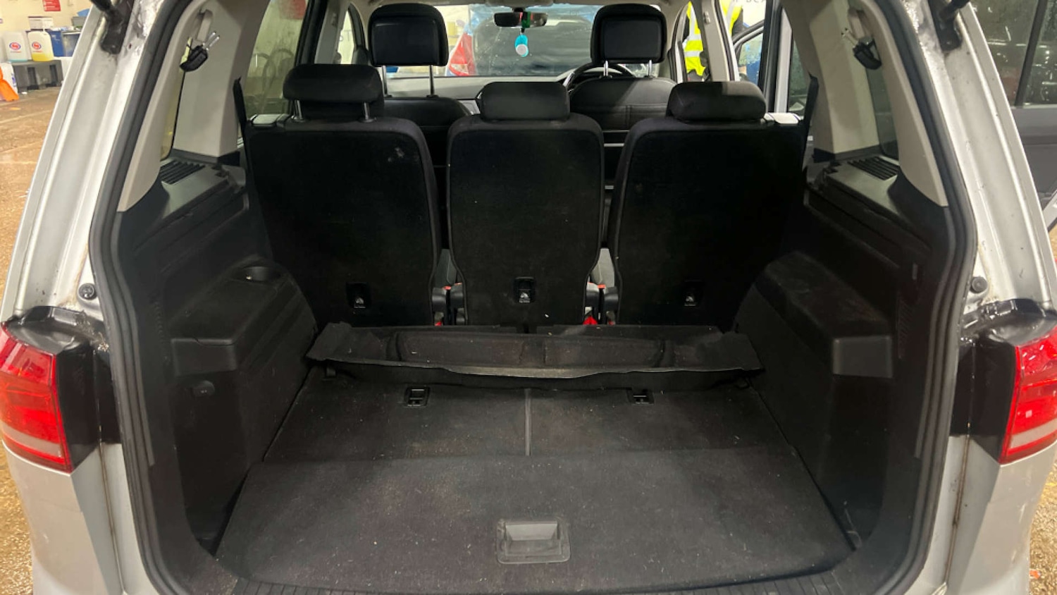 Used Volkswagen Touran 2016 for sale - 77613787: Photo 8