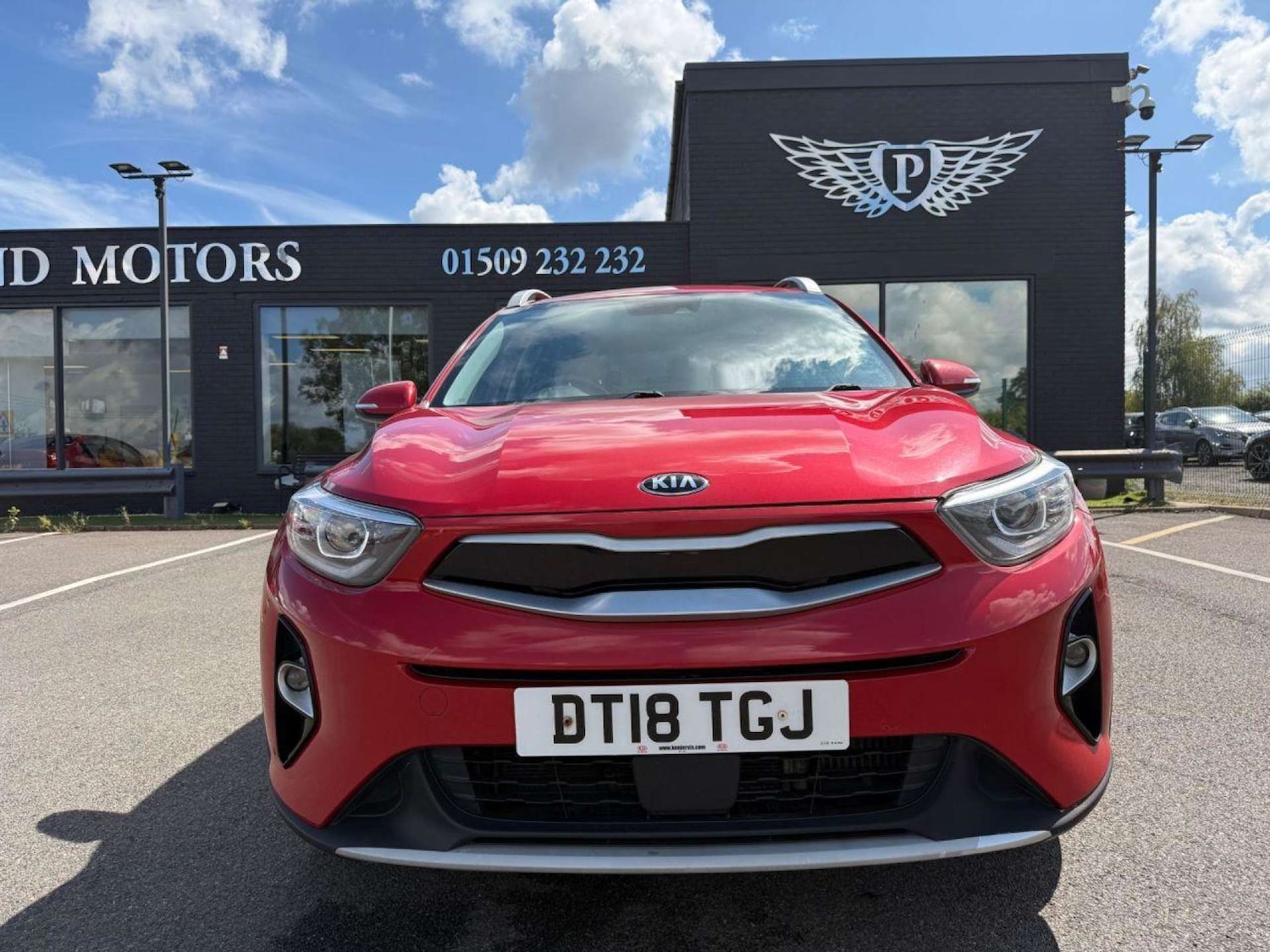 Used Kia Stonic 2018 for sale - 77283181: Photo 2