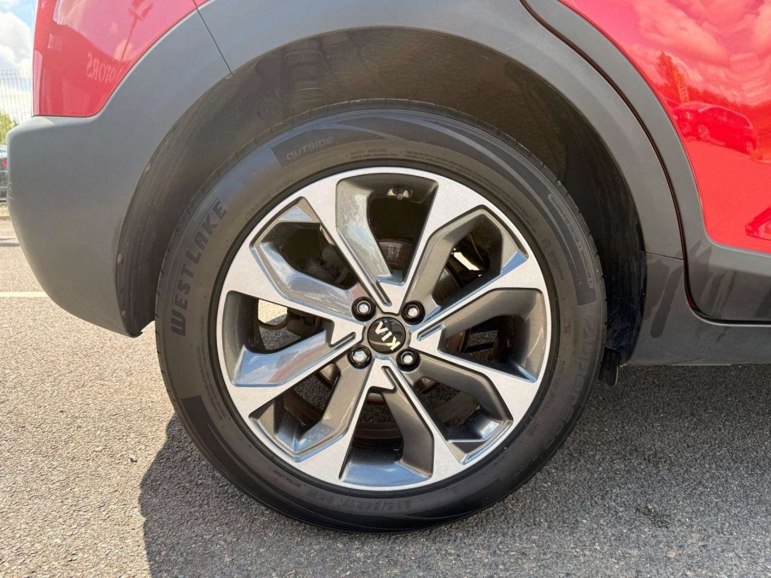 Used Kia Stonic 2018 for sale - 77283181: Photo 8