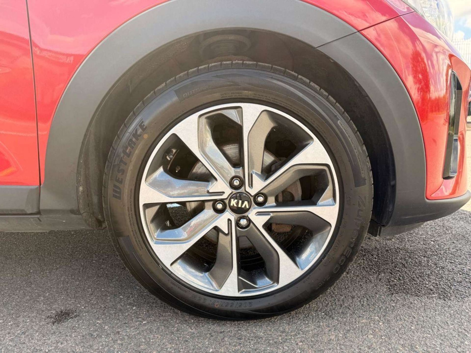 Used Kia Stonic 2018 for sale - 77283181: Photo 9