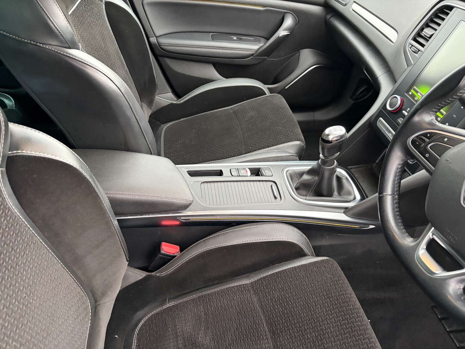 Used Renault Megane 2017 for sale - 77759686: Photo 44