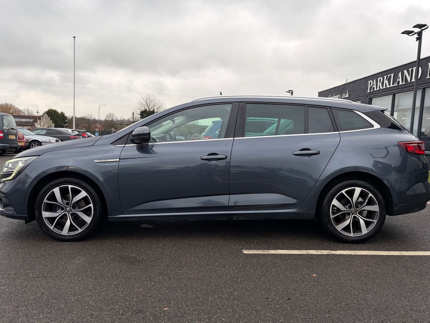 Used Renault Megane 2017 for sale - 77759686: Photo 5