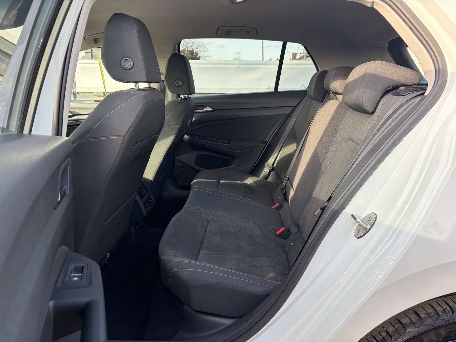 Used Volkswagen Golf 2020 for sale - 77613790: Photo 20