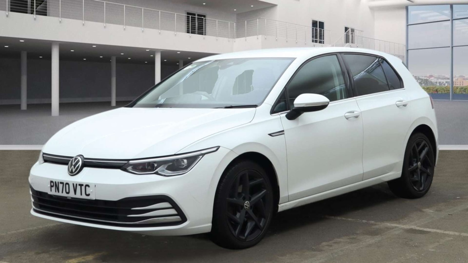 Used Volkswagen Golf 2020 for sale - 77613790: Photo 3