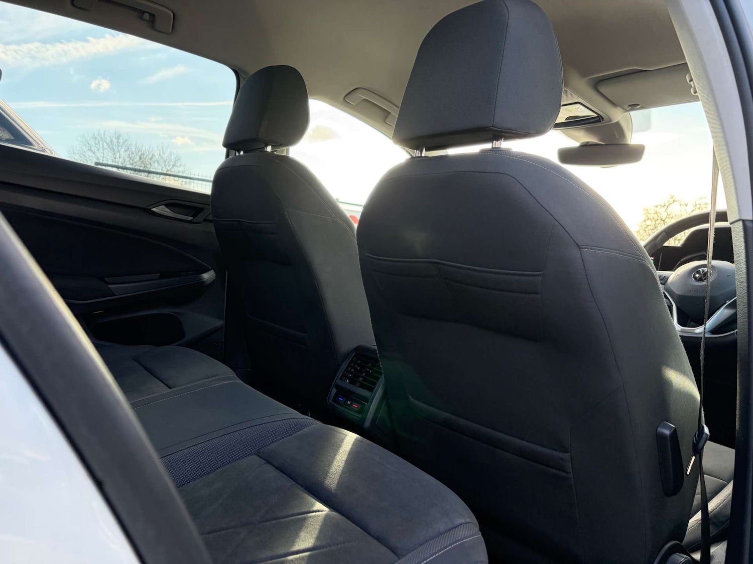 Used Volkswagen Golf 2020 for sale - 77613790: Photo 30