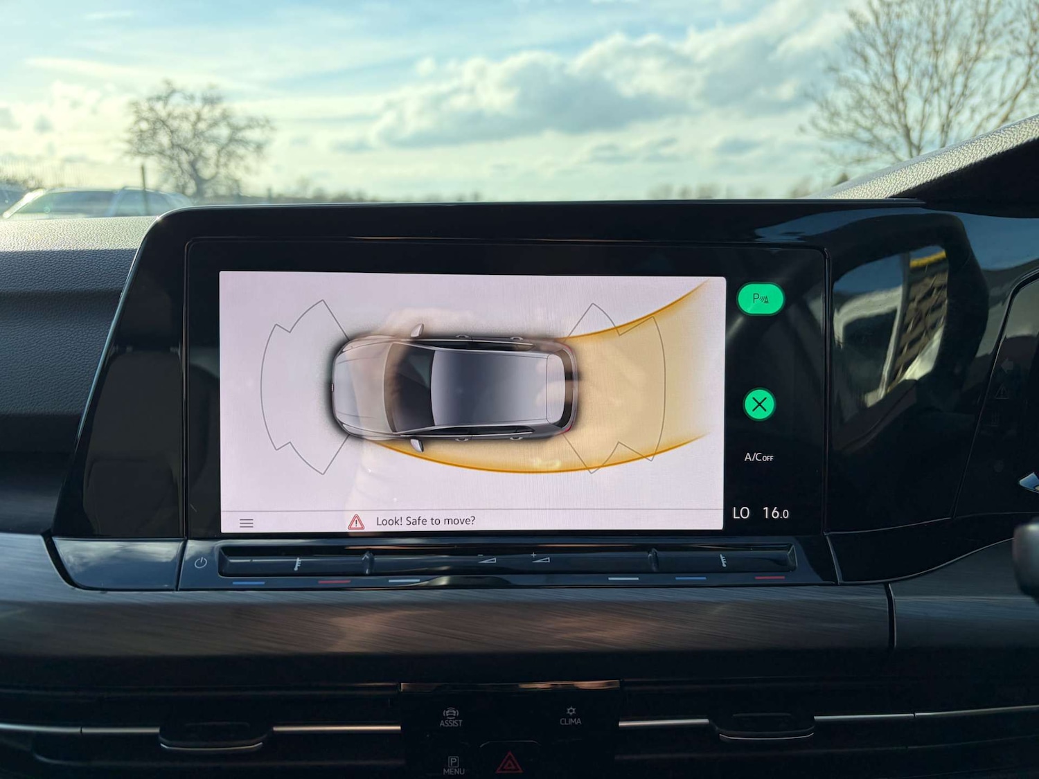 Used Volkswagen Golf 2020 for sale - 77613790: Photo 51