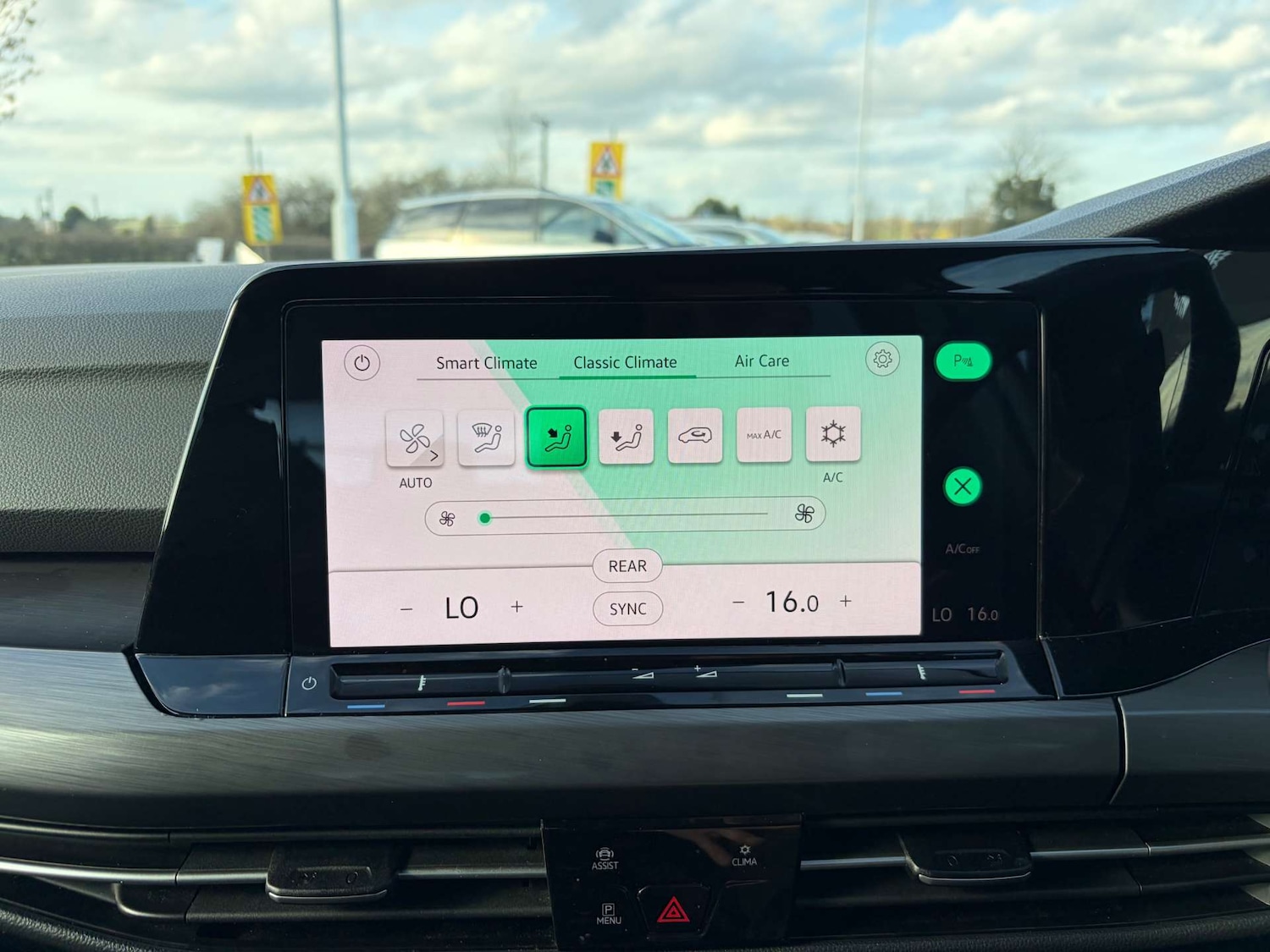 Used Volkswagen Golf 2020 for sale - 77613790: Photo 52