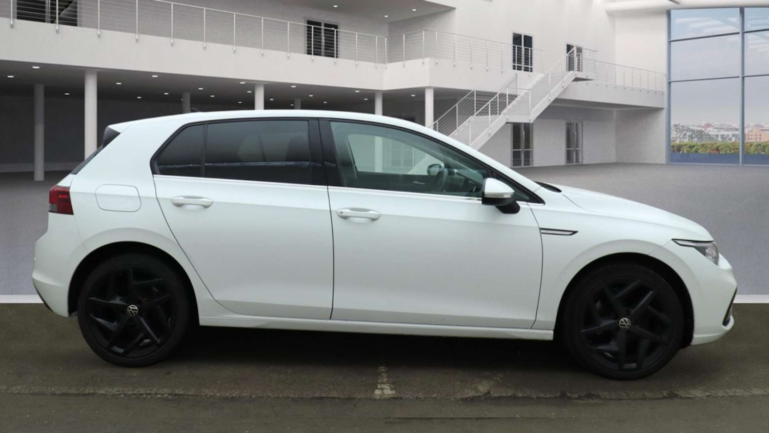 Used Volkswagen Golf 2020 for sale - 77613790: Photo 6